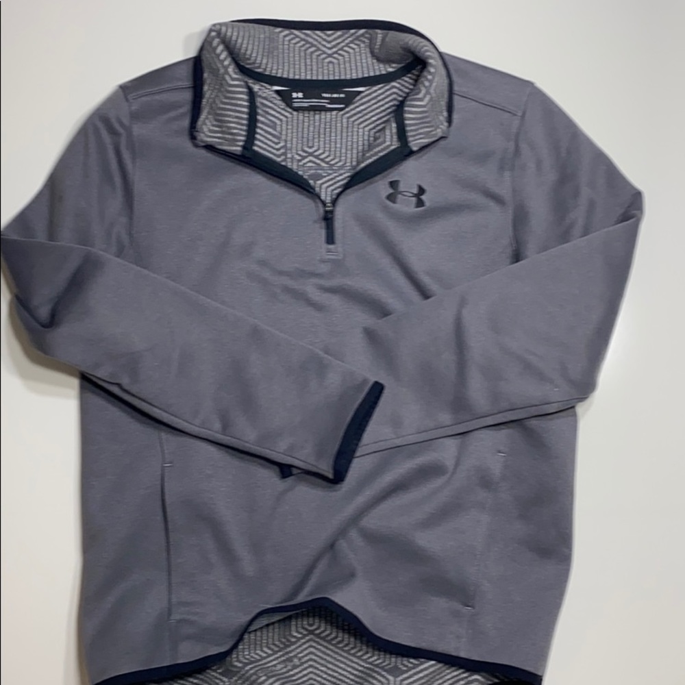 Boys Under Armour Pullover